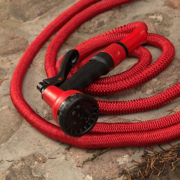 Шланг для воды растягивающийся QUATTRO ELEMENTI  23  метра, латекс, + Пистолет поливочный (244-865)